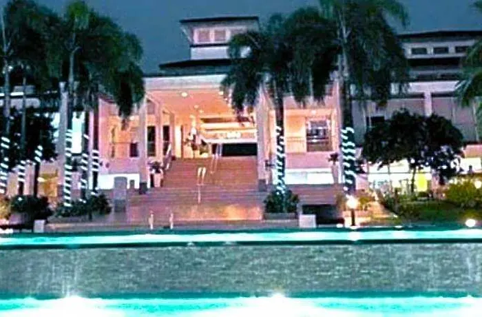 Tropicana Grass Residences Mrt Nlex Sm North Shopping District