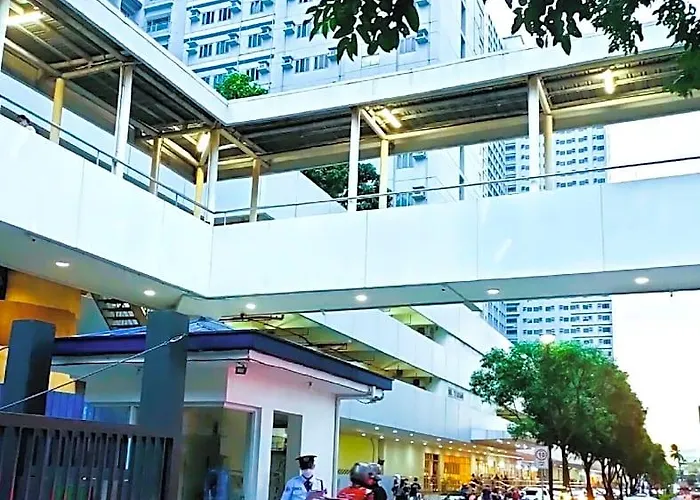 Tropicana Grass Residences Mrt Nlex Sm North Shopping District Отель 5*